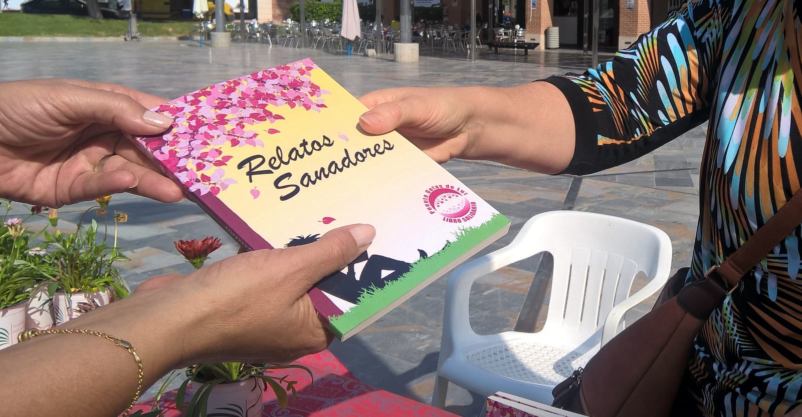 Relatos Sanadores. Entrega premios. Editorial Gotas de Luz.